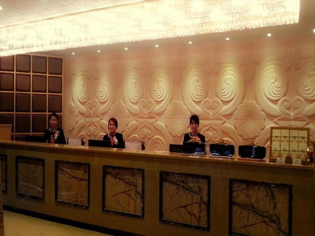 Star World Hotel Naypyidaw Eksteriør billede