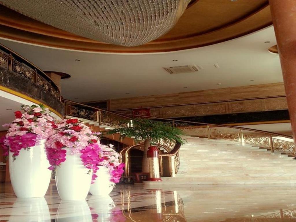 Star World Hotel Naypyidaw Eksteriør billede