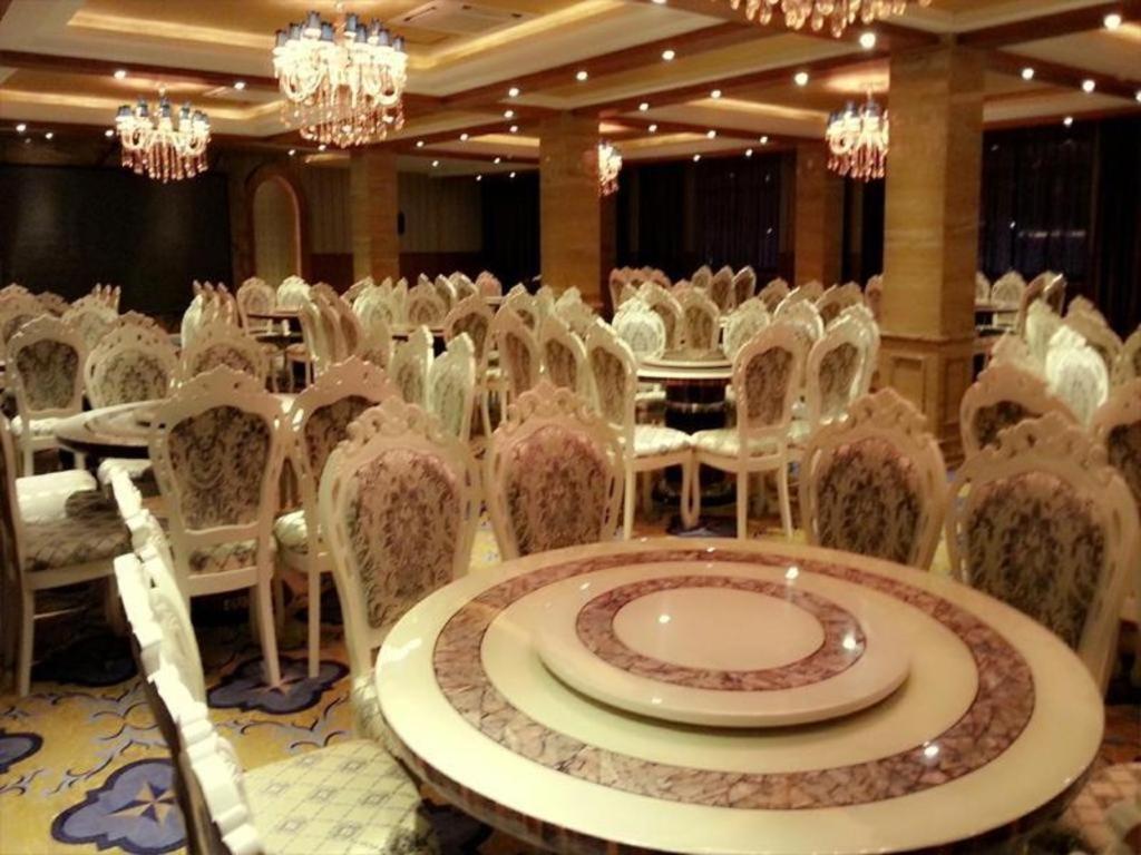 Star World Hotel Naypyidaw Eksteriør billede